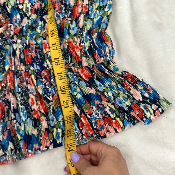 W A Y F where are you from beautiful top size Xl - Picture 9 of 16